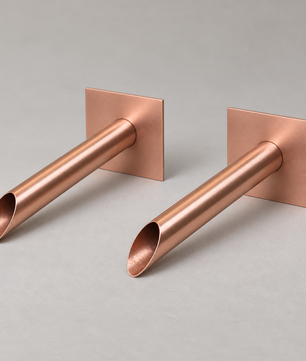 Set of 2 22mm Copper Water Spouts - 200mm - product view