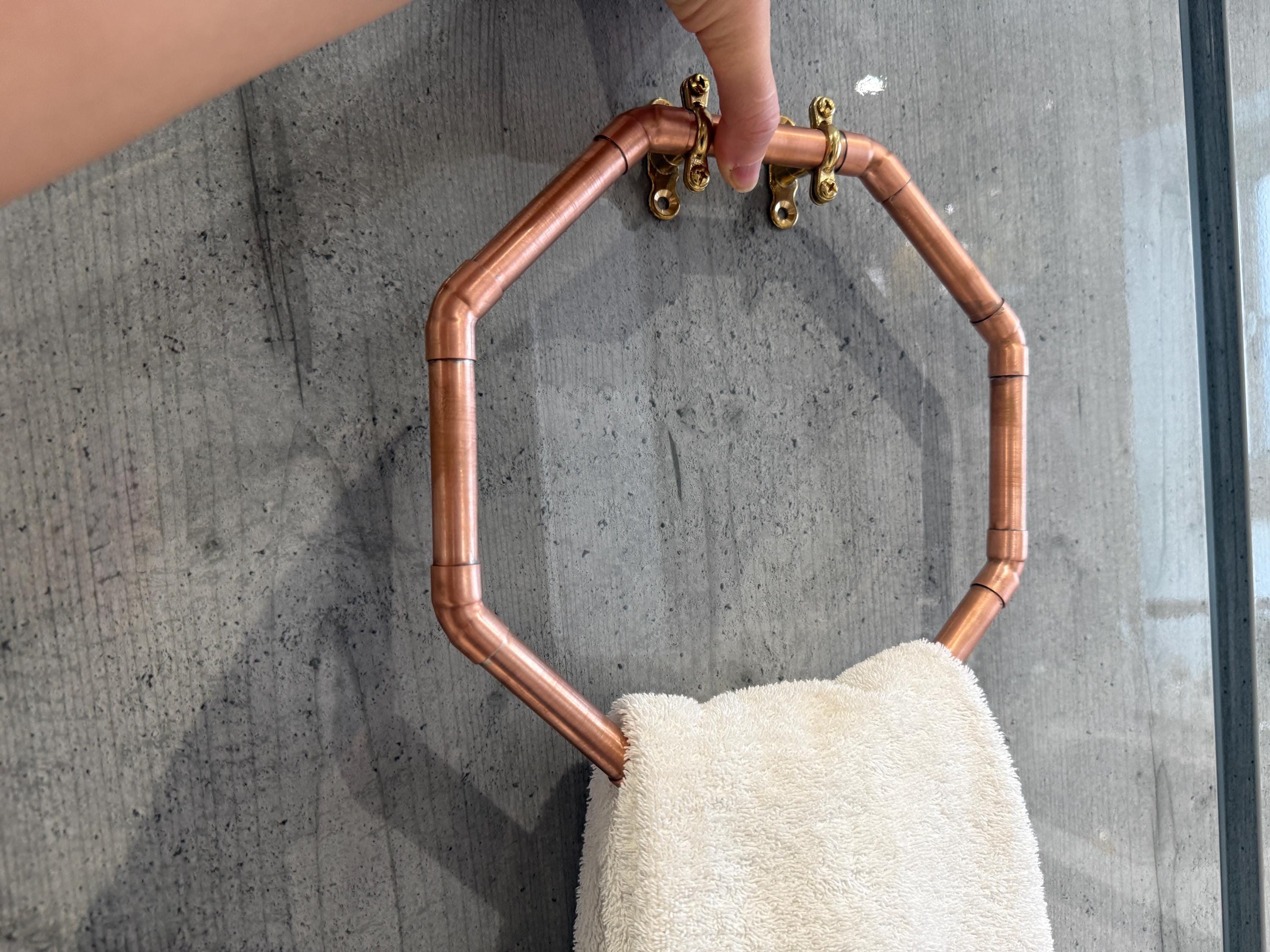 Handmade Octagon Copper Towel Ring, Industrial Geometric Bathroom Towel Holder, Minimalist and Modern Solid Copper Wall Mounted Towel Hanger